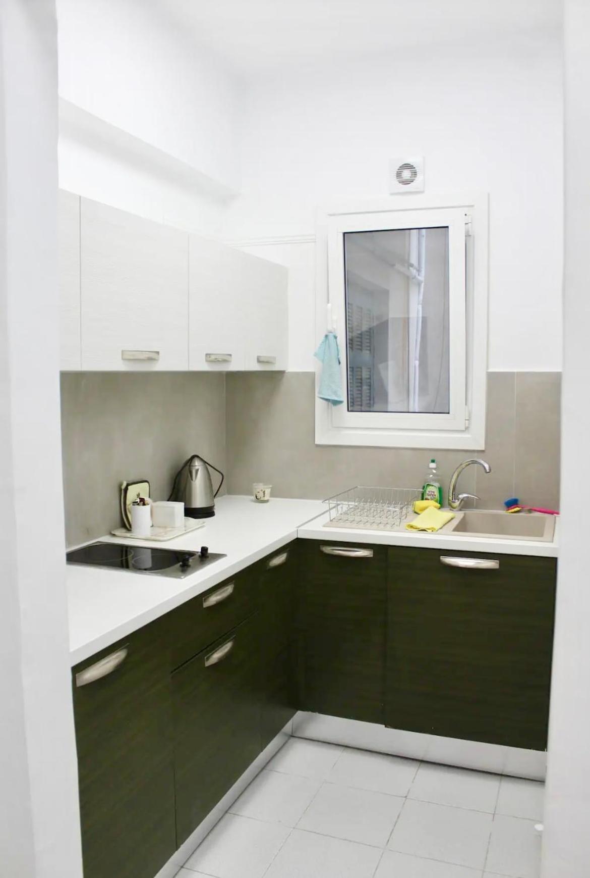 Cozy Apartment In Athens Center Atenas Exterior foto
