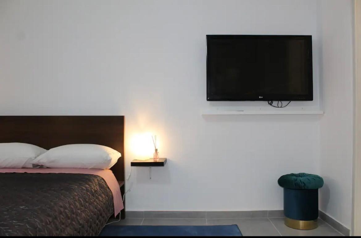 Cozy Apartment In Athens Center Atenas Exterior foto